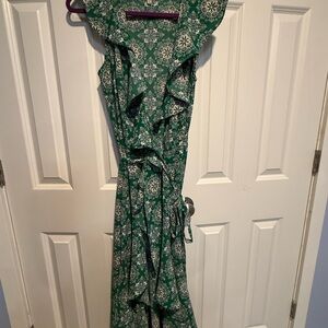 Max Studio Green and White Patterned Maxi Dress